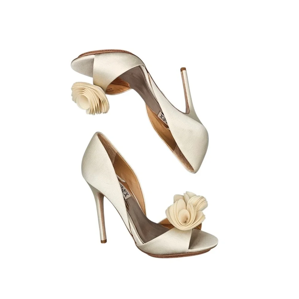 Badgley Mischka Women's Size 6 US Thora D'Orsay Blossom Satin Heels Pumps READ